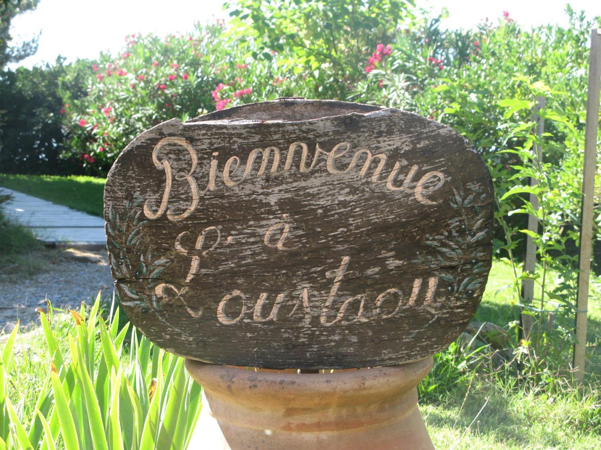 L'Oustaou B&B Piscine & Spa Besse-sur-Issole ภายนอก รูปภาพ