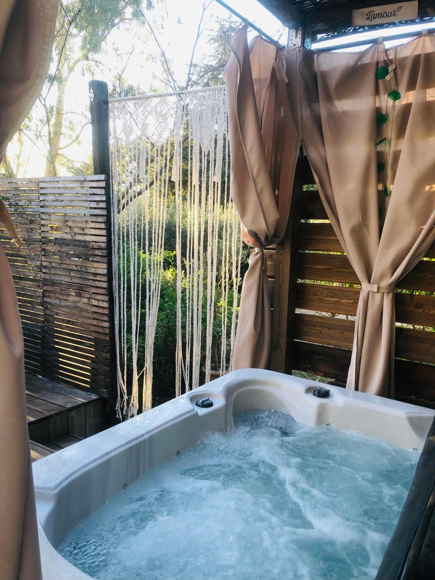 L'Oustaou B&B Piscine & Spa Besse-sur-Issole ภายนอก รูปภาพ